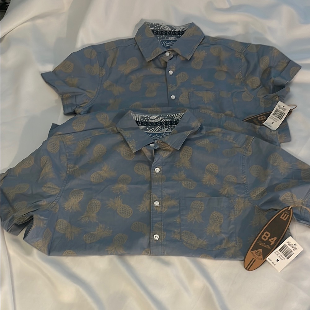 ☀️BOGO☀️Huntington Beach Club Perfect Summer Shirts w/ Pineapples!!!